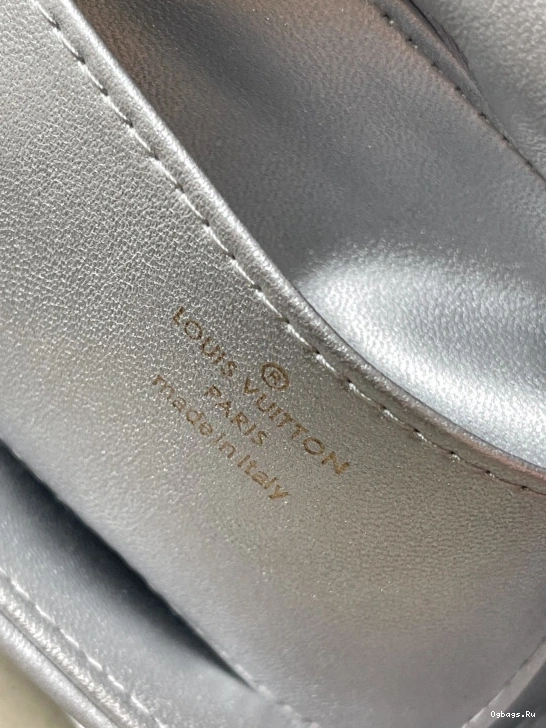 VUITTON MM GO-14 LOUIS 0117